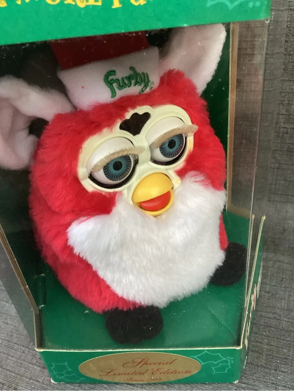 Vintage 1999 Santa Furby Special Limited Edition Christmas Tiger Electronics